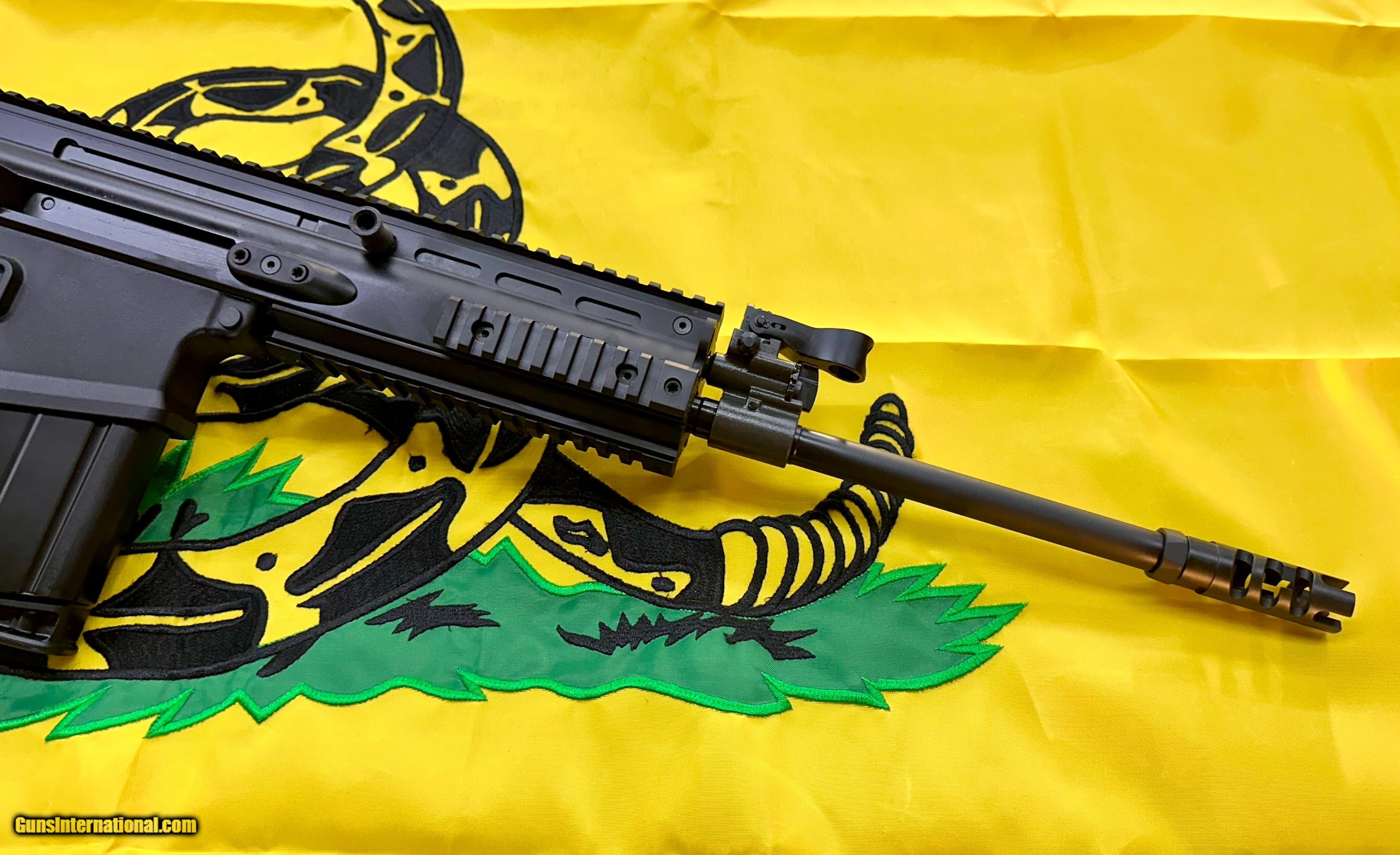 FN Herstal SCAR 17S 7.62mmX51/308 Comes with 1 FN Mag