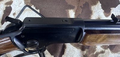 ***Beautiful Marlin 39A Golden (MFG 1968) Unusual Wood 