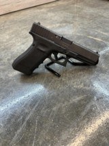 USED GLOCK 22GEN4 *LAYAWAY AVAILABLE - 1 of 3