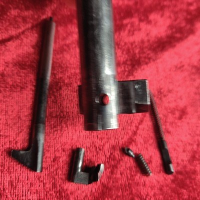 M1 Carbine bolt original early marked S.G. Firing pin S.G. Extractor WS.G. - Image 5 of 8