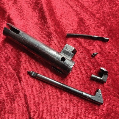 M1 Carbine bolt original early marked S.G. Firing pin S.G. Extractor WS.G. - Image 3 of 8