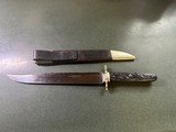 Joseph Rodgers Gutta
Percha' gripped large Bowie. - 3 of 12