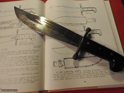 WWII Case V44 Survival Knife