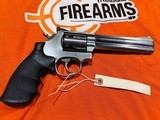 Smith & Wesson 686-5 - 2 of 3