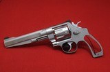 Smith & Wesson Performance Center Model 627-PC, Pre-Lock .357 Magnum, 8 shot 1998 - 3 of 15