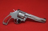 Smith & Wesson Performance Center Model 627-PC, Pre-Lock .357 Magnum, 8 shot 1998 - 4 of 15