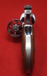 Smith & Wesson Model 624 HIGH POLISH .44 Special, 3-Inch, Lew Horton 1985 Box & Papers - 9 of 14