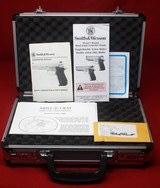 Smith & Wesson Performance Center PPC 5906, 5-inch, 9mm - 12 of 15