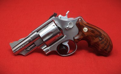 Smith & Wesson Model 657 NO DASH, .41 Magnum N Frame, Round Butt, 3-Inch, 1986 - Image 3 of 15