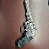 Smith & Wesson Mod 66-1 like new cond. - 1 of 7