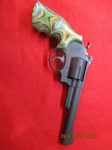 Smith & Wesson Mod. 19-3custom black Parkerized and Magna Ported 6