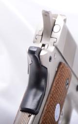 Colt Mk IV Series 70 .45 acp, Satin Nickel - 6 of 10