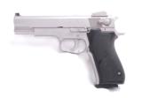 Smith & Wesson 1006 10mm pistol - 1 of 9