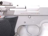 Smith & Wesson 1006 10mm pistol - 6 of 9