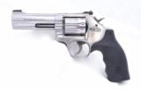 S&W 617-6 10 shot revolver 4" - 2 of 7