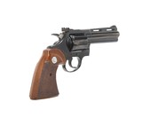Colt Diamondback .22lr 4