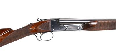 Winchester Model 21 Deluxe 20 gauge two-barrel set.