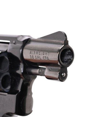 Smith & Wesson model 37 Airweight circa:1960 MINTY! - Image 6 of 7