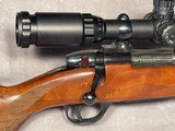 Very Very Clean Weatherby Mark V Varmintmaster .224 Magnum - 8 of 15
