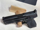 Smith & Wesson M&P9 M2.0 9mm MOS – Black – 2 Mags – Excellent Condition - 4 of 11