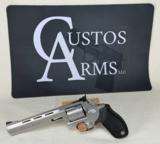 Excellent Condition Taurus Tracker .17 HMR Revolver - With Original Box - 2 of 13