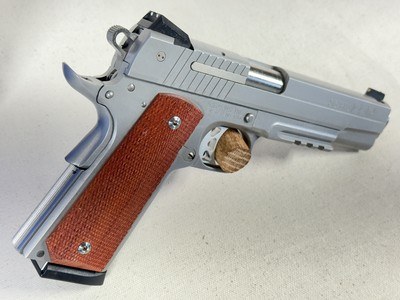 SIG SAUER GSR (Granite Series Rail) 1911 .45 ACP – Early GS-Serial (2004–2005) – Used - Image 4 of 12