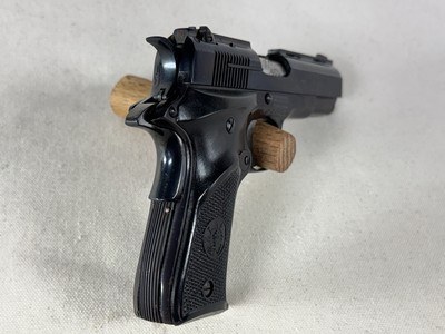 Vintage Llama Model XV Especial .22 LR Pistol – Miniature 1911 Style - 2.5