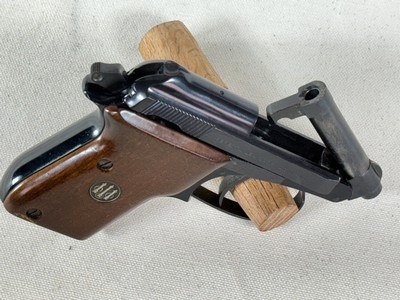 Beretta Model 21A Bobcat .22 LR Pistol - 2.4
