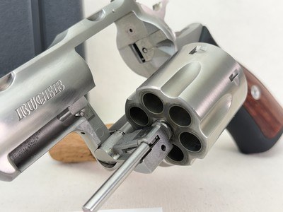 Ruger Super Redhawk NRA Commemorative Edition Revolver – .44 Magnum (1996) - Image 12 of 17