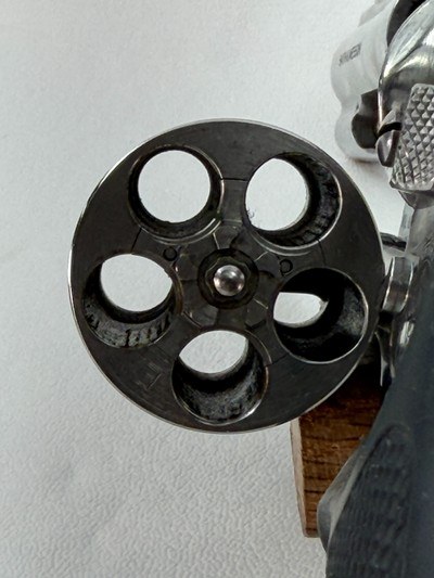 Smith & Wesson Model 60-4 Revolver – .38 Special – 3