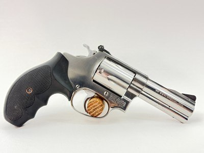Smith & Wesson Model 60-4 Revolver – .38 Special – 3