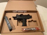 Uzi Pro 9mm pistol as new in box - 6 of 8