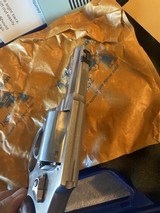 S&W 640 Carry Comp Lew Horton Performance Center New in Box - 6 of 11