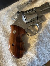 New in Box S&W 624 no dash 3” Lew Horton - 8 of 11