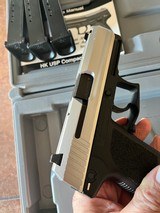 H&K USP 40 Compact stainless first year in box - 6 of 12