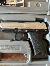 H&K USP 40 Compact stainless first year in box - 2 of 12