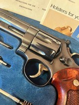 S&W 29-2 44 magnum, 4” barrel in Presentation case - 3 of 15