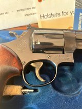 S&W 29-2 44 magnum, 4” barrel in Presentation case - 6 of 15