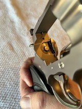 1981 unfired Colt Python E Nickel, electrolysis nickel 8 inch - 10 of 13