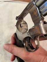 S&W 629-4, 4 inch barrel pre lock 44 magnum - 9 of 10