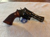 S&W 586-1, 4 inch barrel, 357 magnum, Mint! - 2 of 11