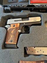 Sig P938 SAS 9mm 2 tone in box - 2 of 10
