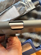 2013 Colt Governo1911, 38 Super as new in box, model 02991 - 6 of 12