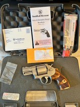 New unfired S&W 657-5 Performance Center - 1 of 10