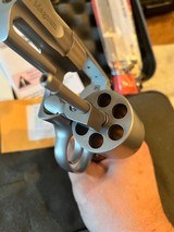 New unfired S&W 657-5 Performance Center - 6 of 10