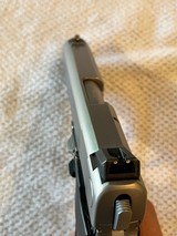 S&W 1076 10MM FBI Prototype, TEU serial number - 6 of 11