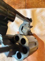 S&W Model 19-5, 2.5 inch barrel, Blue, beautiful - 10 of 13