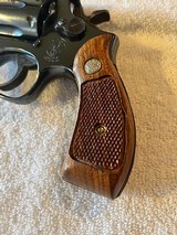 S&W Model 19-5, 2.5 inch barrel, Blue, beautiful - 8 of 13