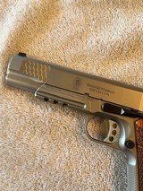 S&W 1911TA Government 45acp as new - 9 of 10