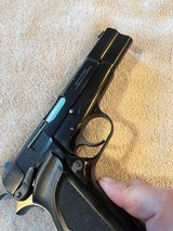 1990 Browning Hi Power in 9mm - 11 of 14
